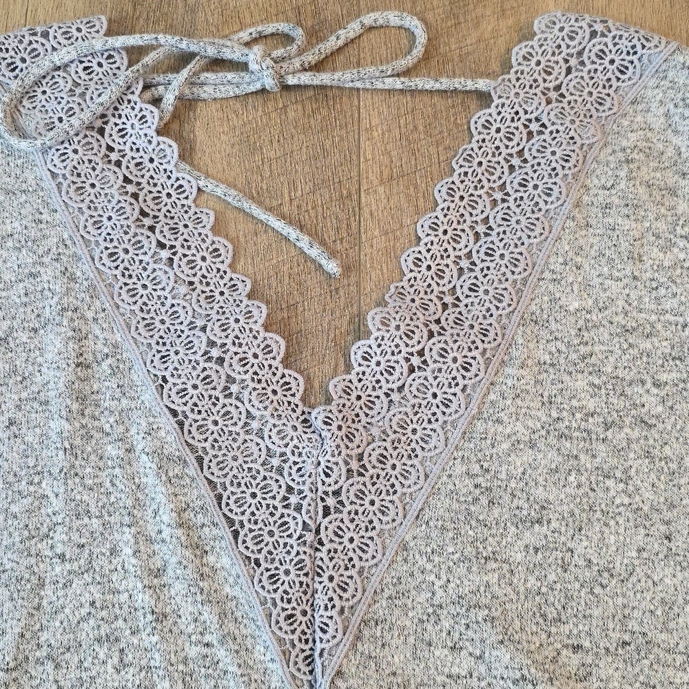 A. Byer Light Gray Lace Back Detail Top. Size M - Picture 5 of 7